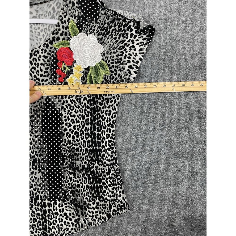 Adele & May Top Sz L Animal Print White & Red Floral Embroidered Cold Shoulder - Picture 9 of 10